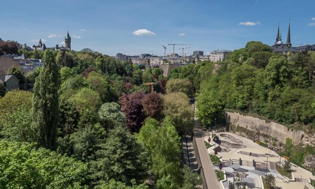 Luxury Penthouse With 3 Balconies -2 Bedrooms -petrus View & Parking * Lussemburgo